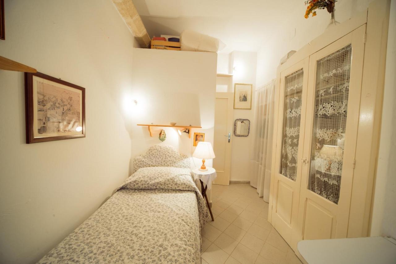 Trulli Girasoli E Viole Cocolicchio 外观 照片