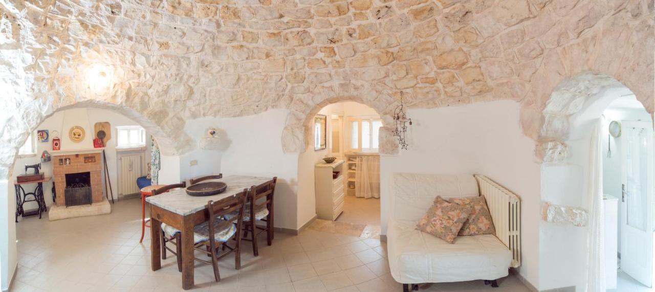 Trulli Girasoli E Viole Cocolicchio 外观 照片