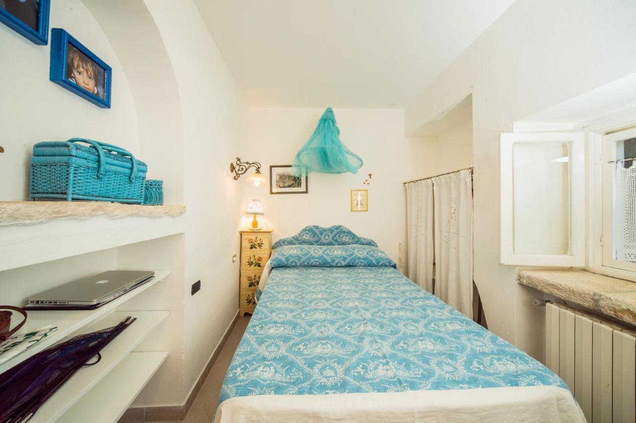Trulli Girasoli E Viole Cocolicchio 外观 照片