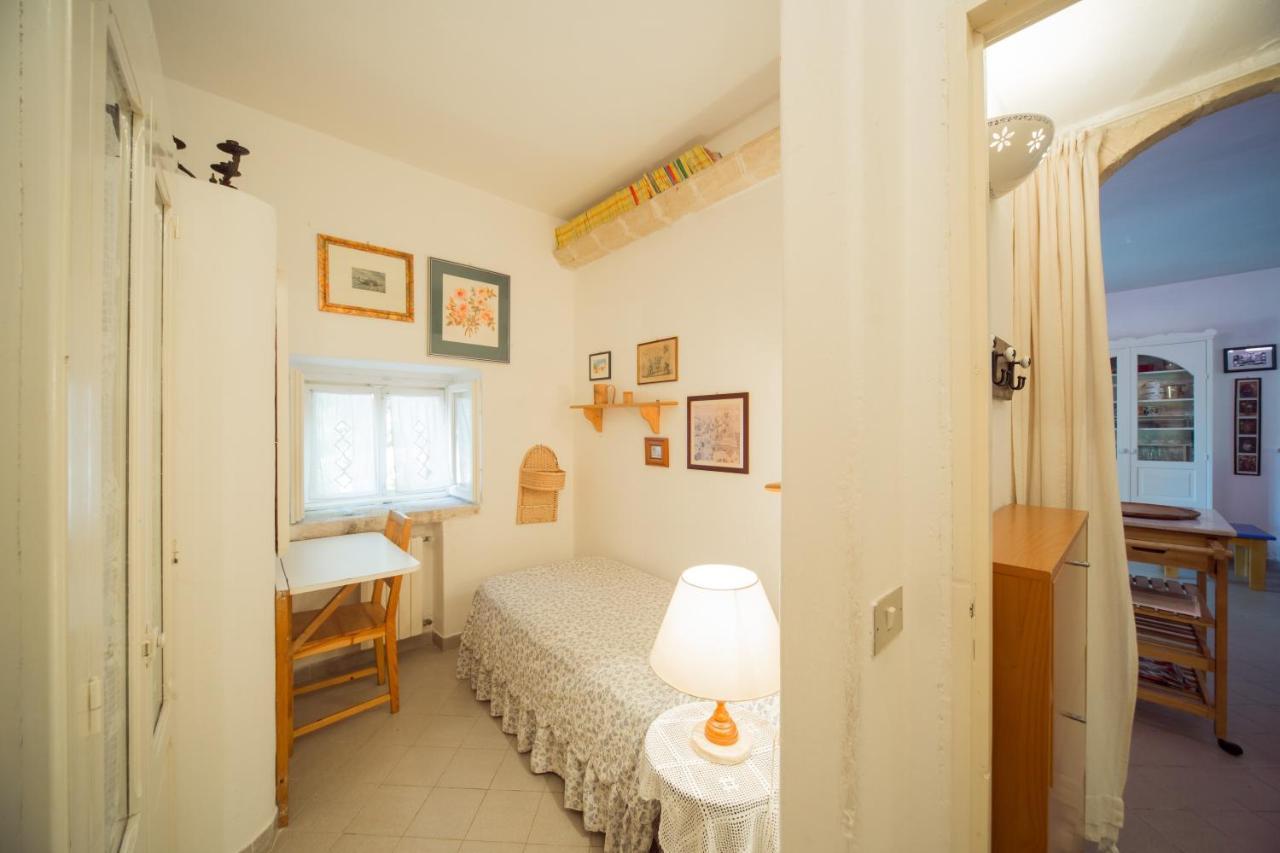 Trulli Girasoli E Viole Cocolicchio 外观 照片